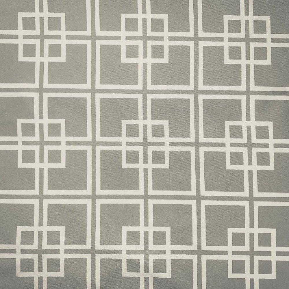 2 Yards Vicki Payne Free Spirit Gray & Ivory Fretwork Lattice Trellis Fabric